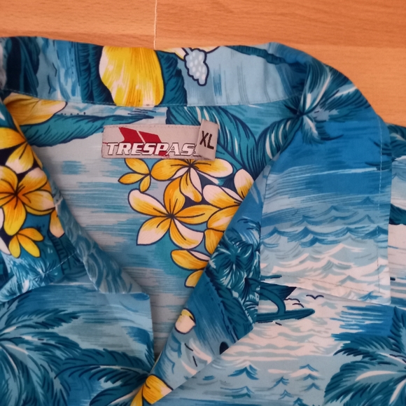 Trespass Hawaiian Style (Holiday Shirt) / Size XL - Picture 3 of 5